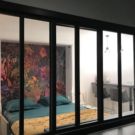 Logement Ind. Neuf Avec Jacuzzi Prive La Rochelle Apartman *